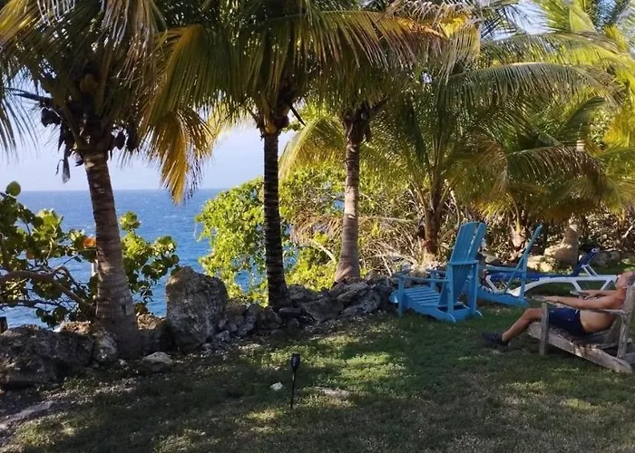 5 Different Sea Side Cottages In Tropical Garden